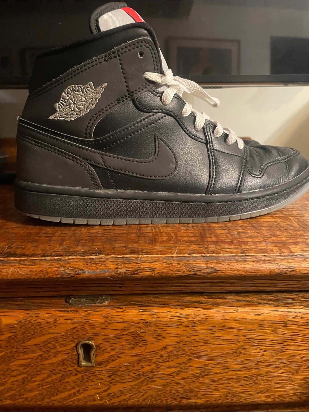 Nike Air Jordan 1 High Men’s Sneakers - Black with White Laces